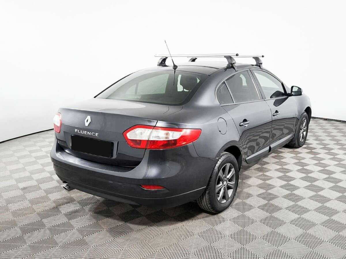 Renault Fluence с пробегом — 2012 год. Фото: #4