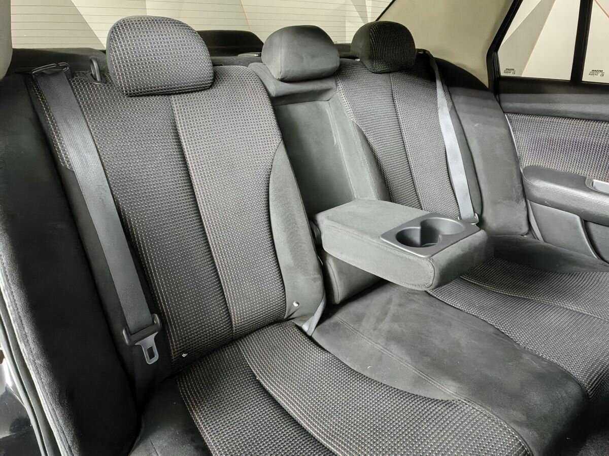 Nissan Tiida с пробегом — 2010 год. Фото: #12