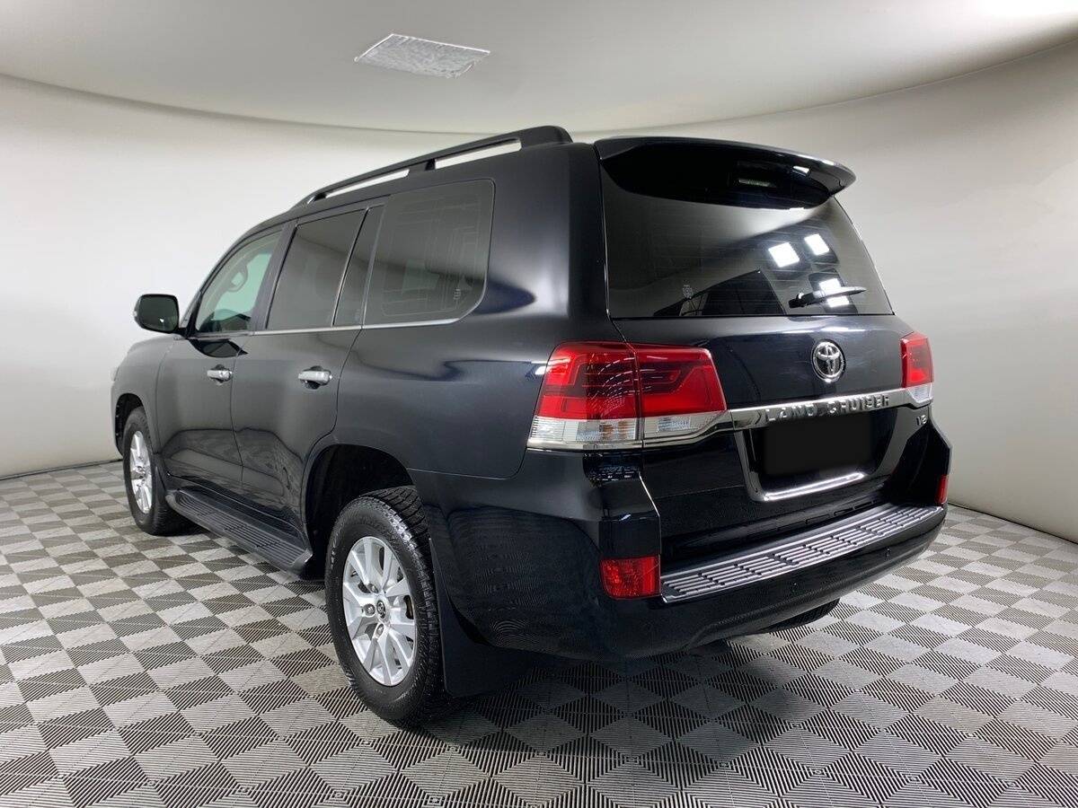 Toyota Land Cruiser с пробегом — 2019 год. Фото: #6