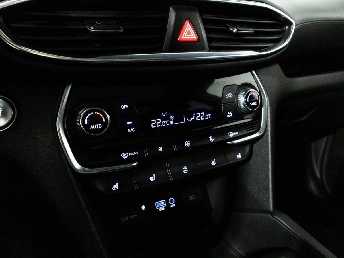 Hyundai Santa Fe с пробегом — 2019 год. Фото: #24