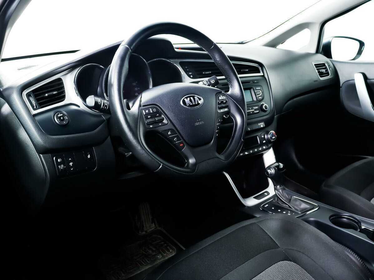 Kia Ceed с пробегом — 2018 год. Фото: #10