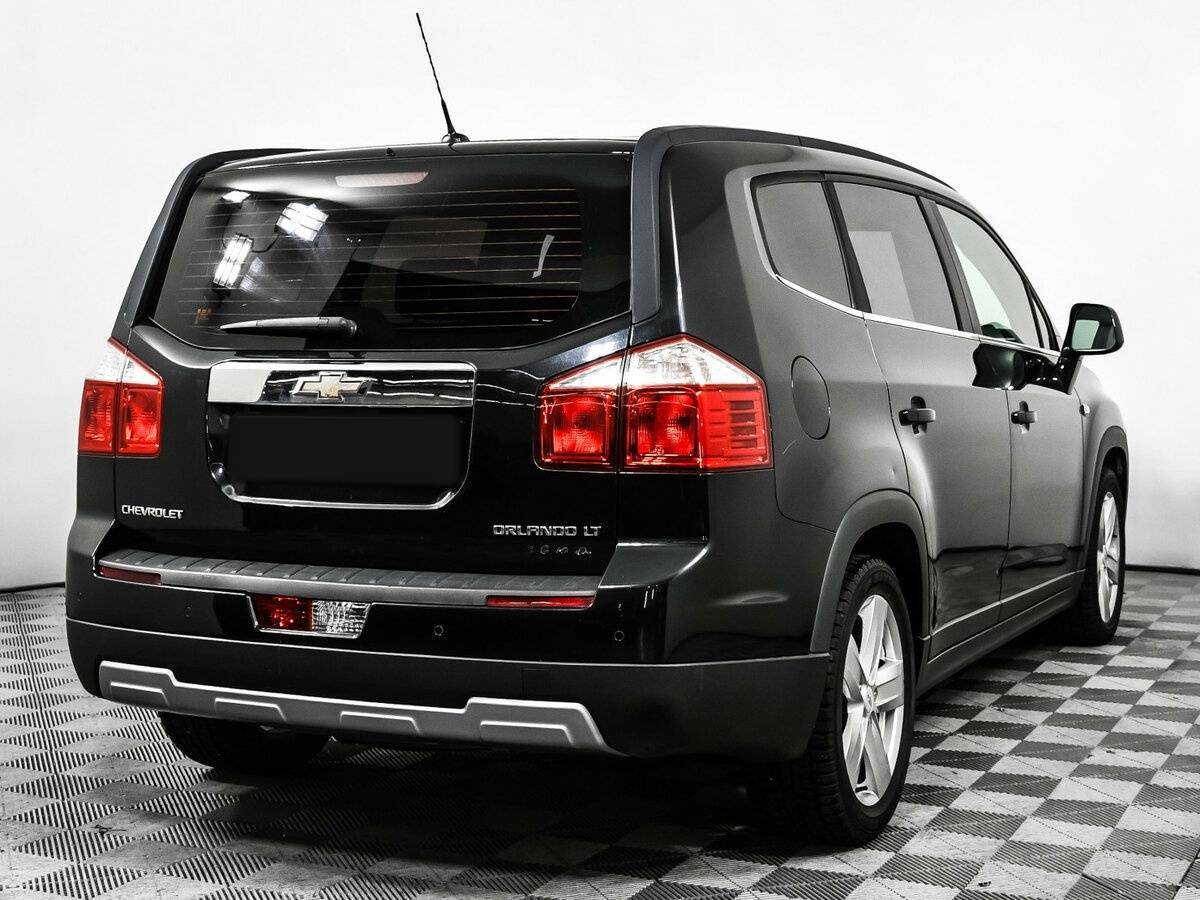 Chevrolet Orlando с пробегом — 2012 год. Фото: #4