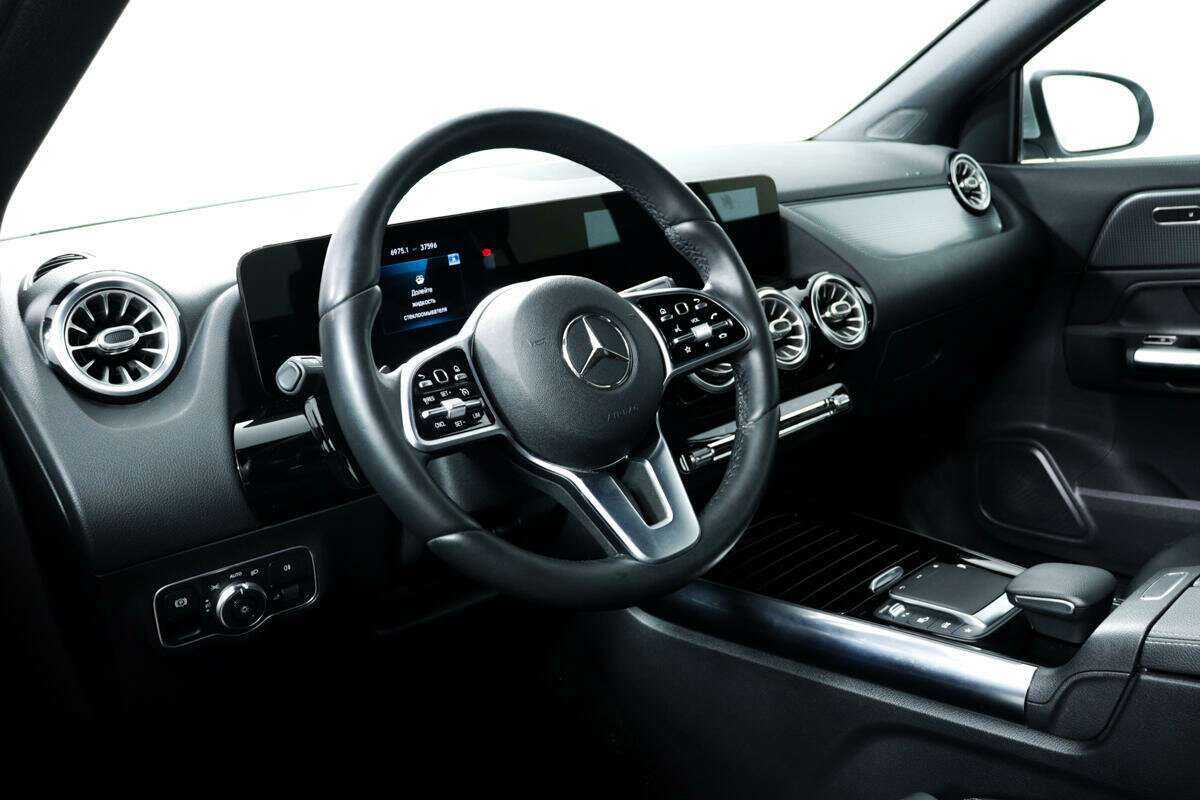Mercedes-Benz GLA с пробегом — 2020 год. Фото: #12