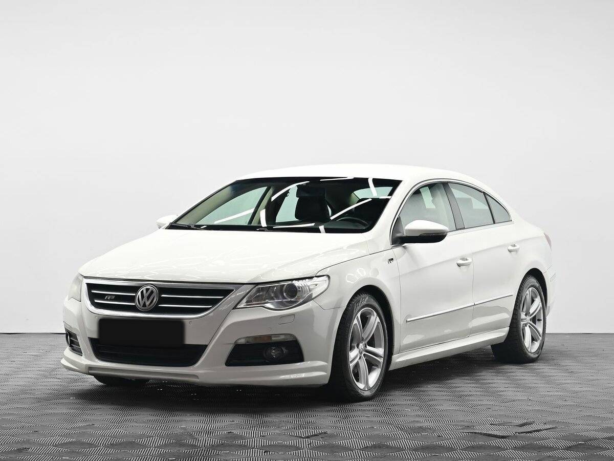 Volkswagen Passat CC с пробегом — 2011 год. Фото: #0
