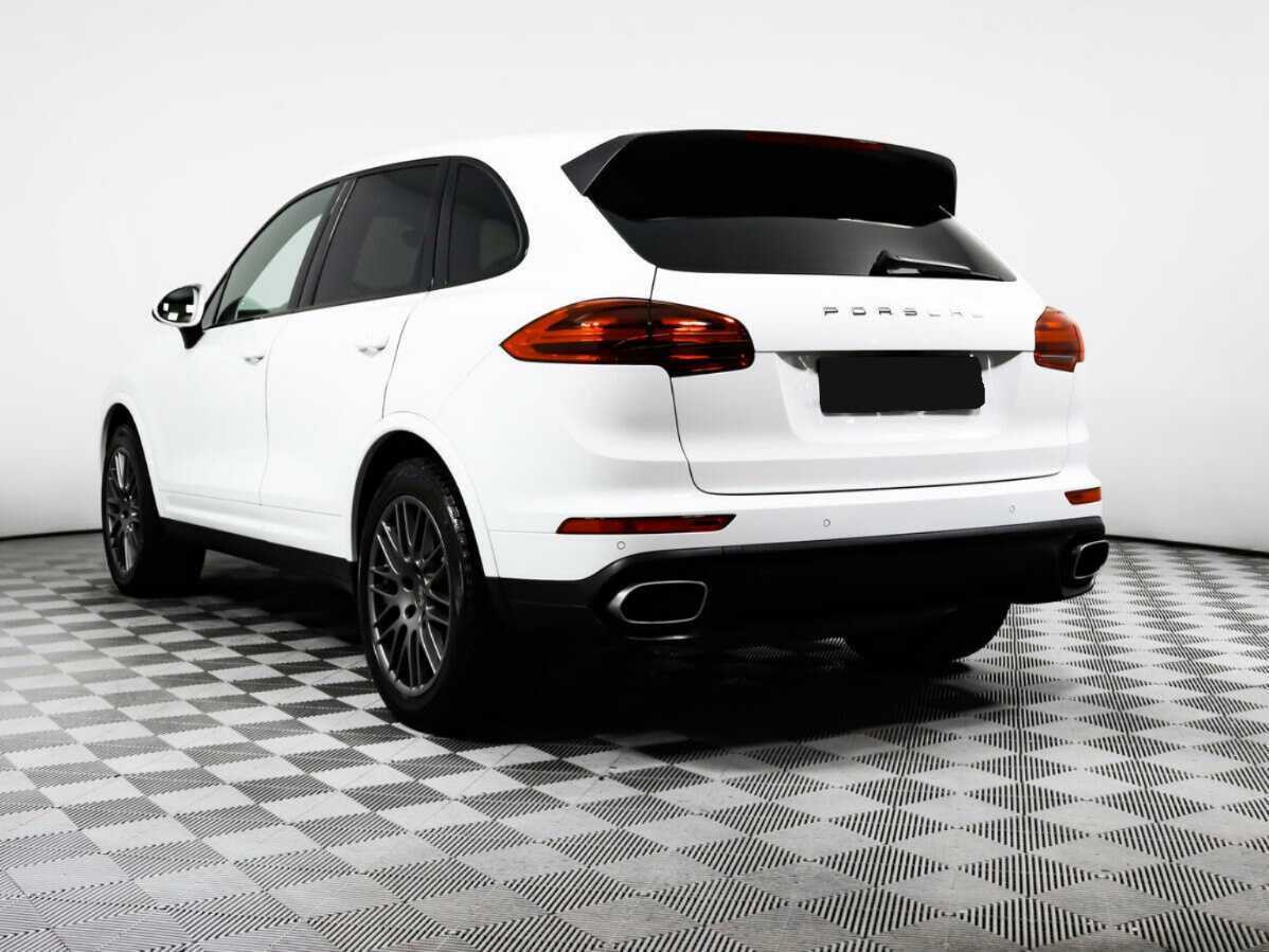 Porsche Cayenne с пробегом — 2016 год. Фото: #5