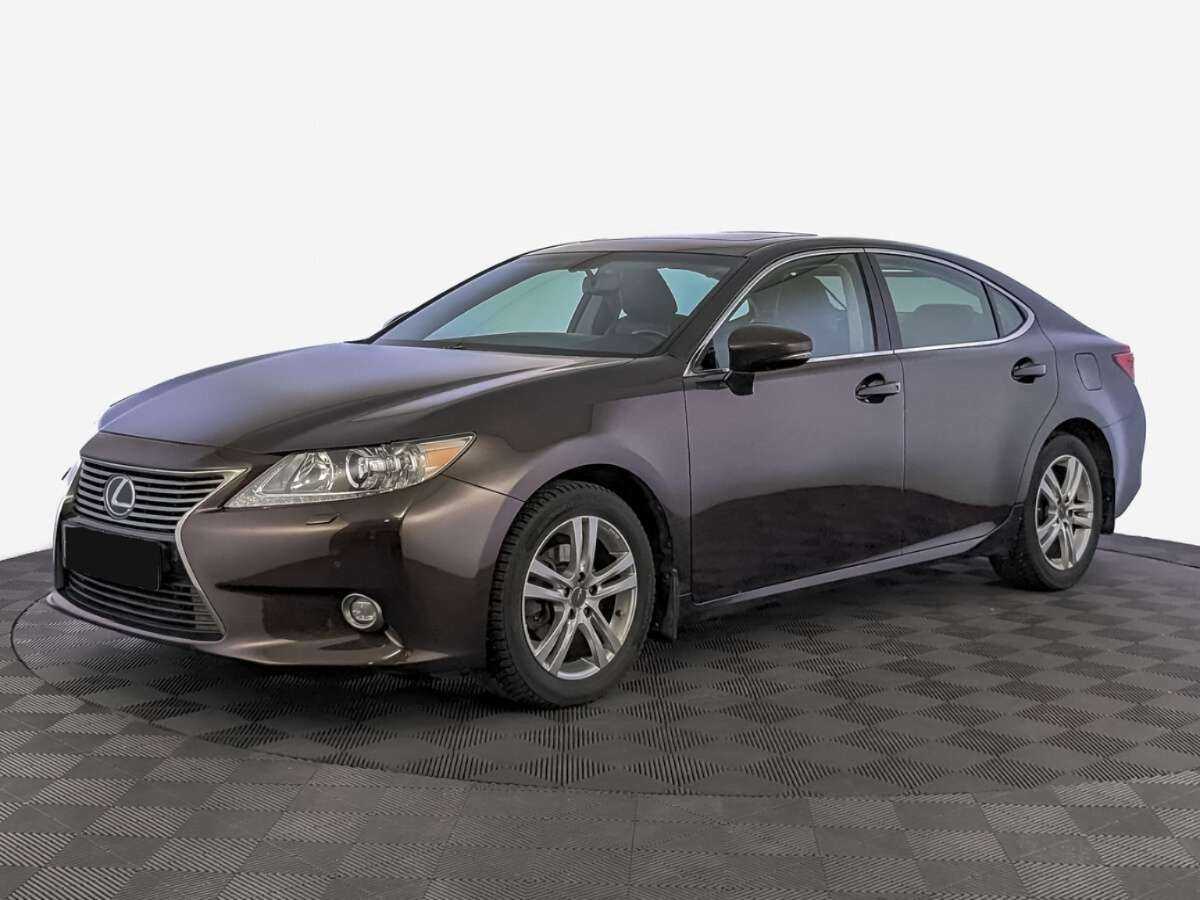 Lexus ES с пробегом — 2014 год. Фото: #0