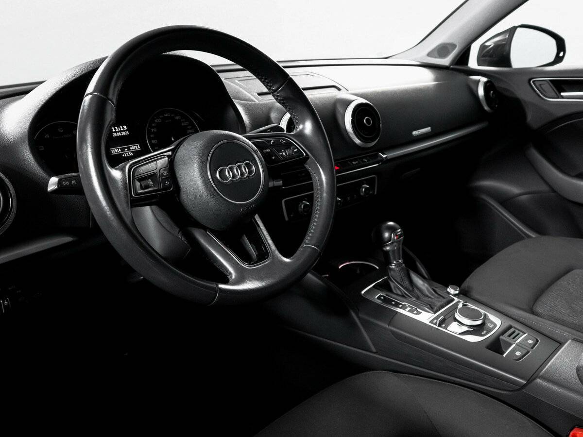Audi A3 с пробегом — 2017 год. Фото: #12