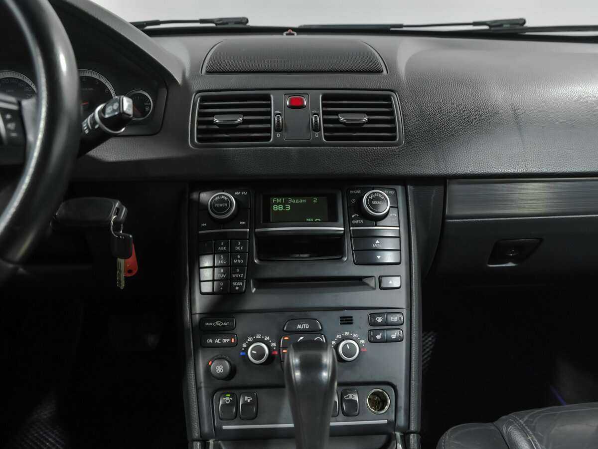 Volvo XC90 с пробегом — 2011 год. Фото: #7