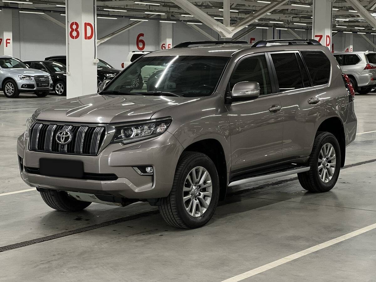Toyota Land Cruiser Prado с пробегом — 2017 год. Фото: #0