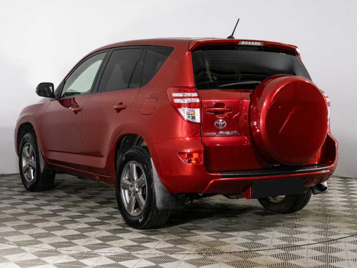 Toyota RAV4 с пробегом — 2010 год. Фото: #6