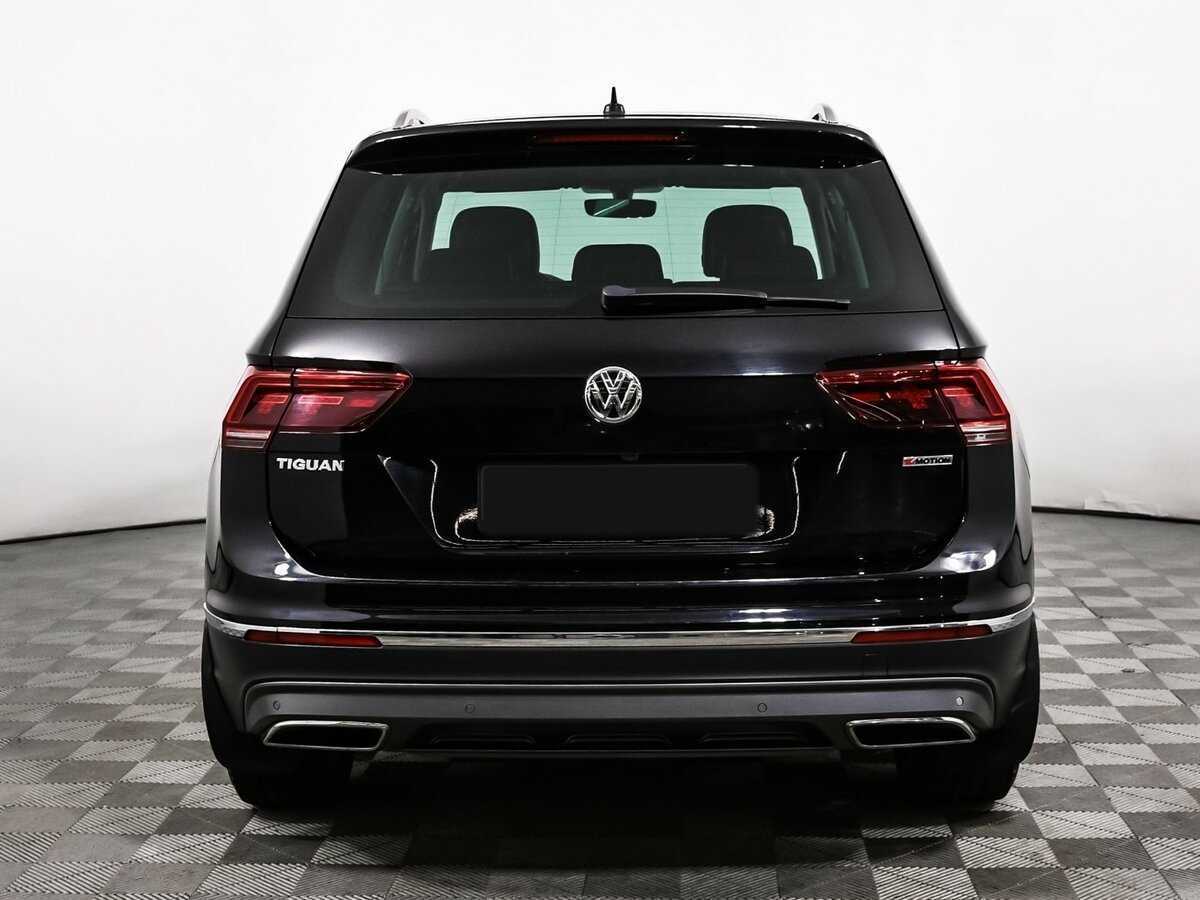 Volkswagen Tiguan с пробегом — 2018 год. Фото: #4