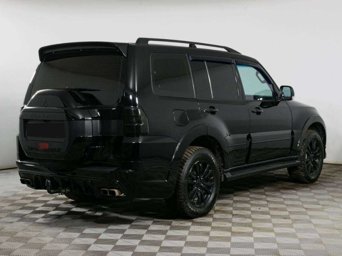 Mitsubishi Pajero с пробегом — 2019 год. Фото: #3