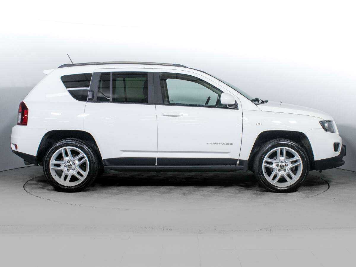 Jeep Compass с пробегом — 2013 год. Фото: #3