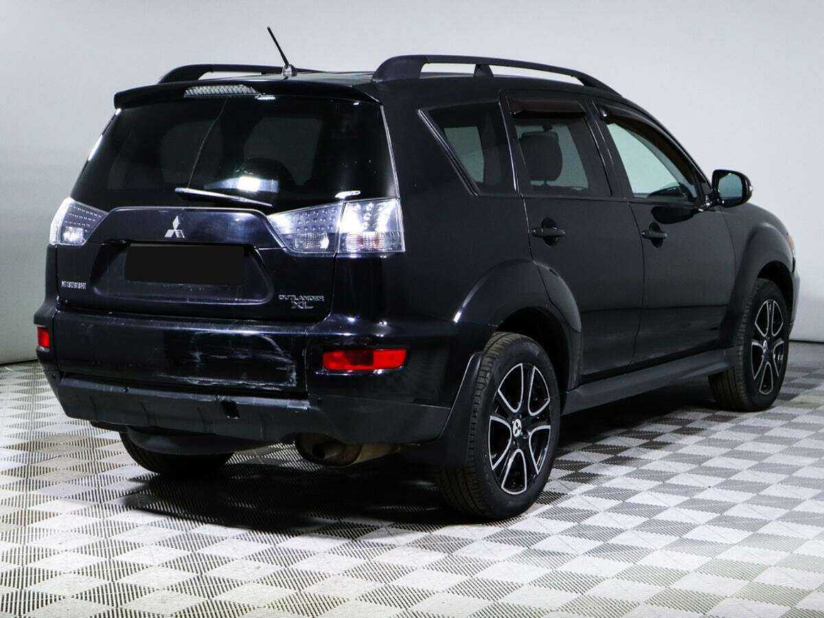 Mitsubishi Outlander с пробегом — 2011 год. Фото: #3