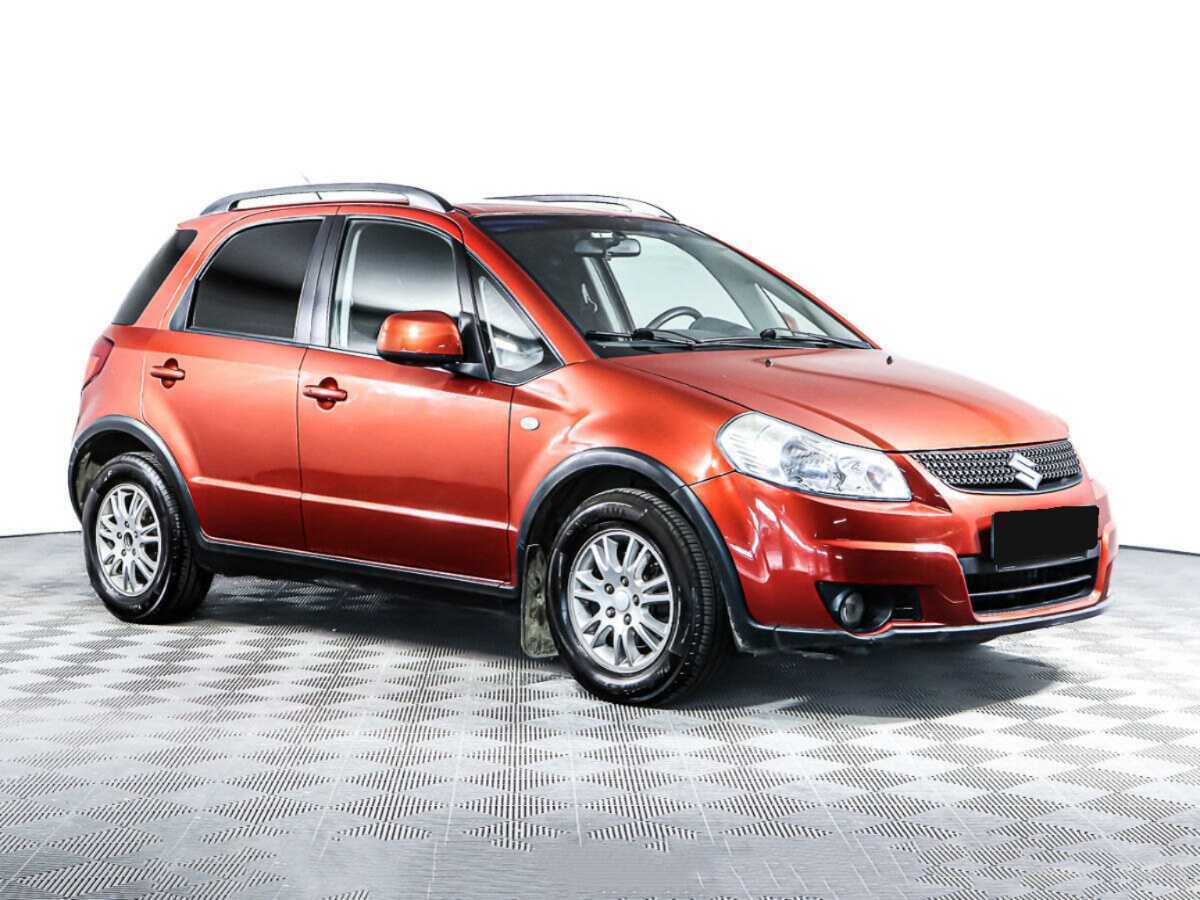 Suzuki SX4 с пробегом — 2007 год. Фото: #2