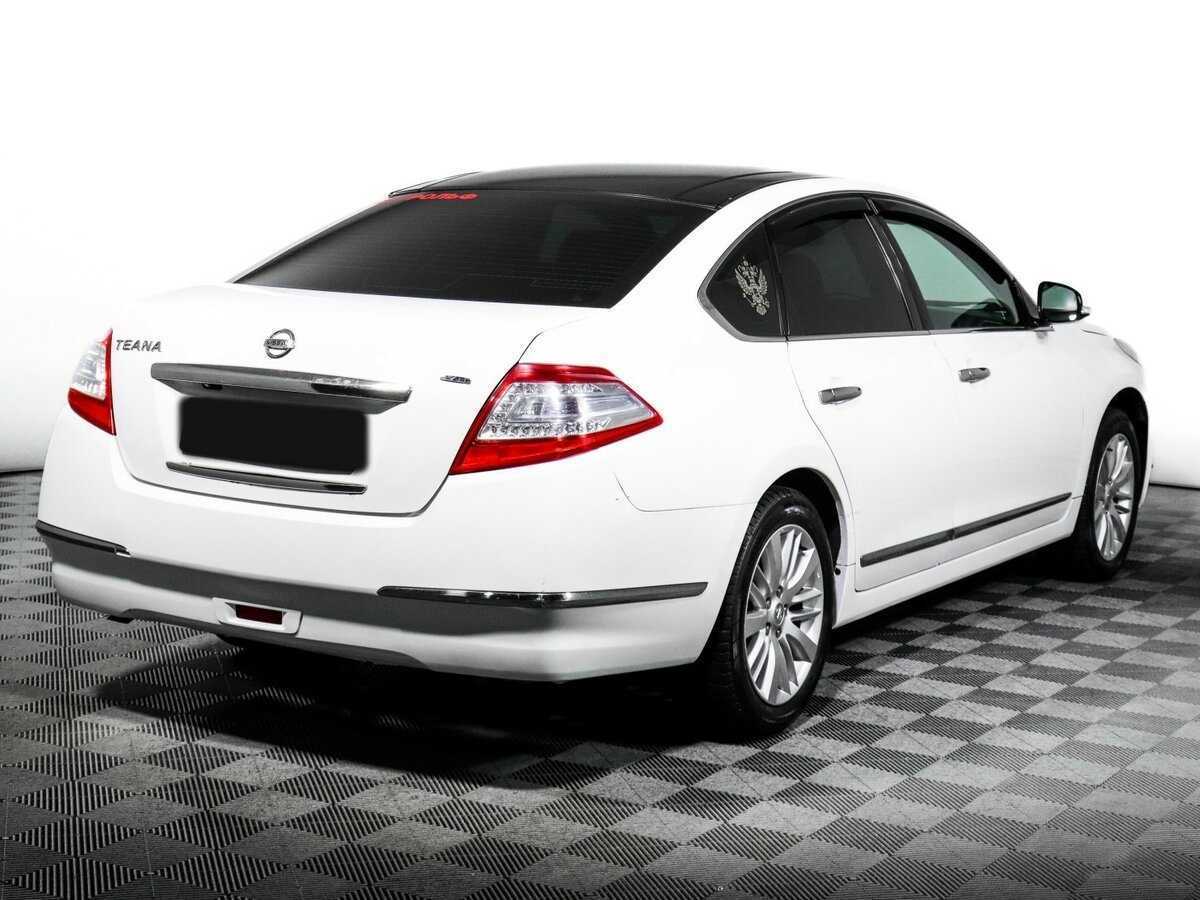 Nissan Teana с пробегом — 2012 год. Фото: #4