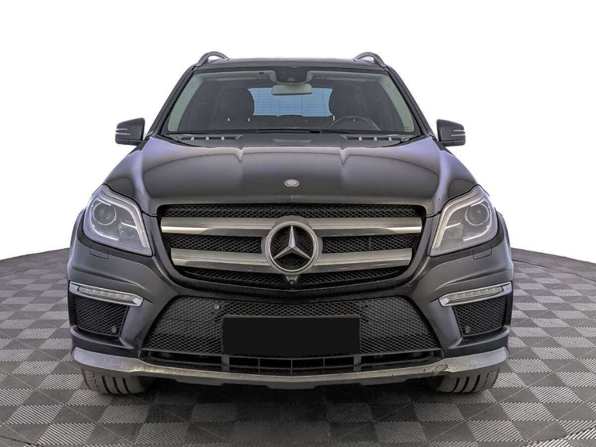 Mercedes-Benz GL-Класс с пробегом — 2014 год. Фото: #1