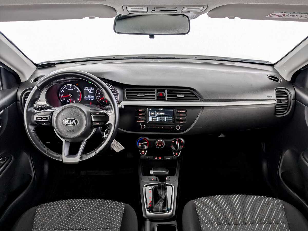 Kia Rio с пробегом — 2019 год. Фото: #13