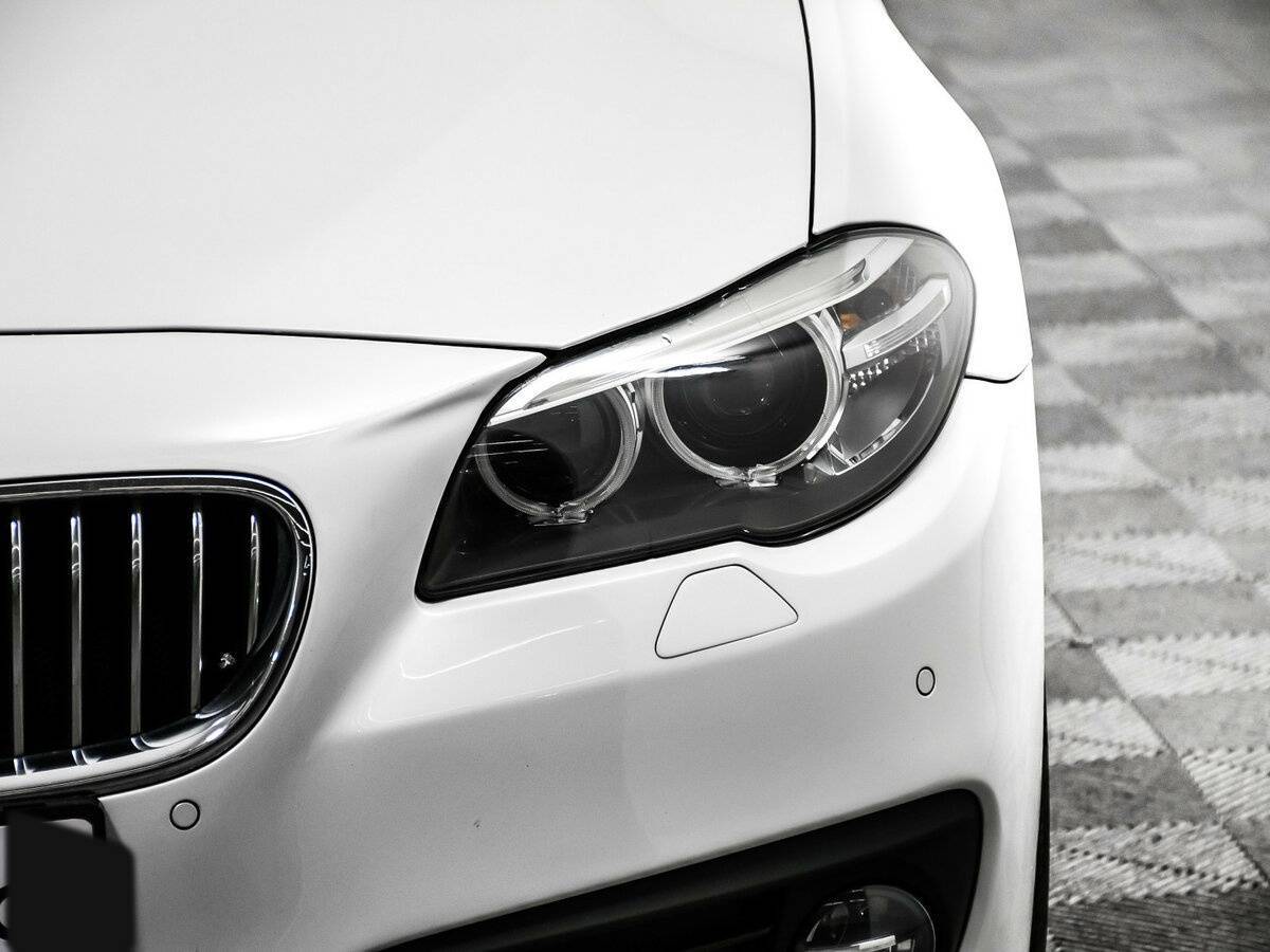 BMW 5 серии с пробегом — 2014 год. Фото: #14