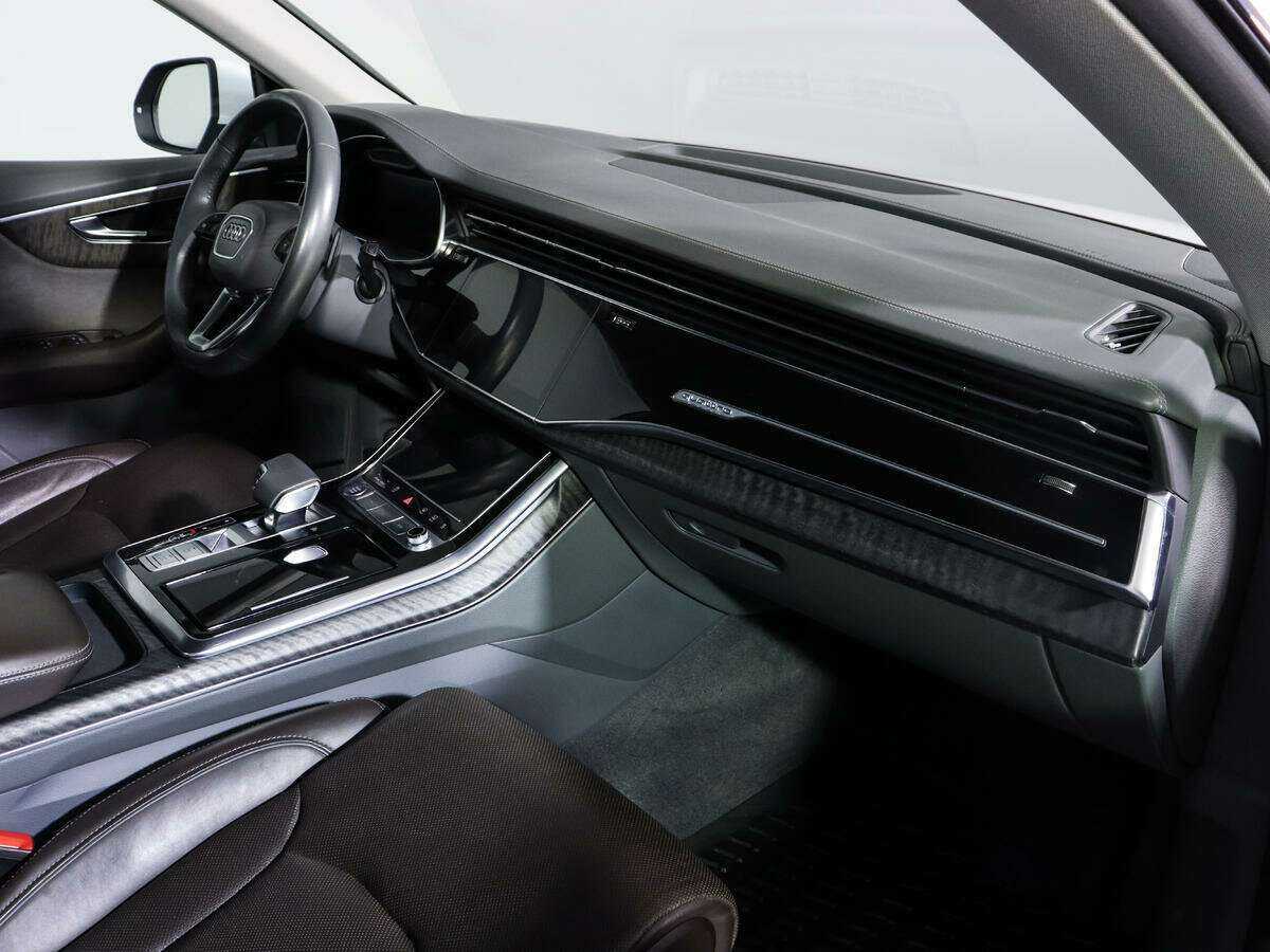 Audi Q8 с пробегом — 2019 год. Фото: #8
