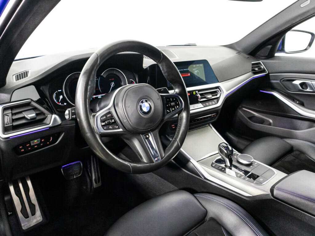 BMW 3 серии с пробегом — 2019 год. Фото: #10