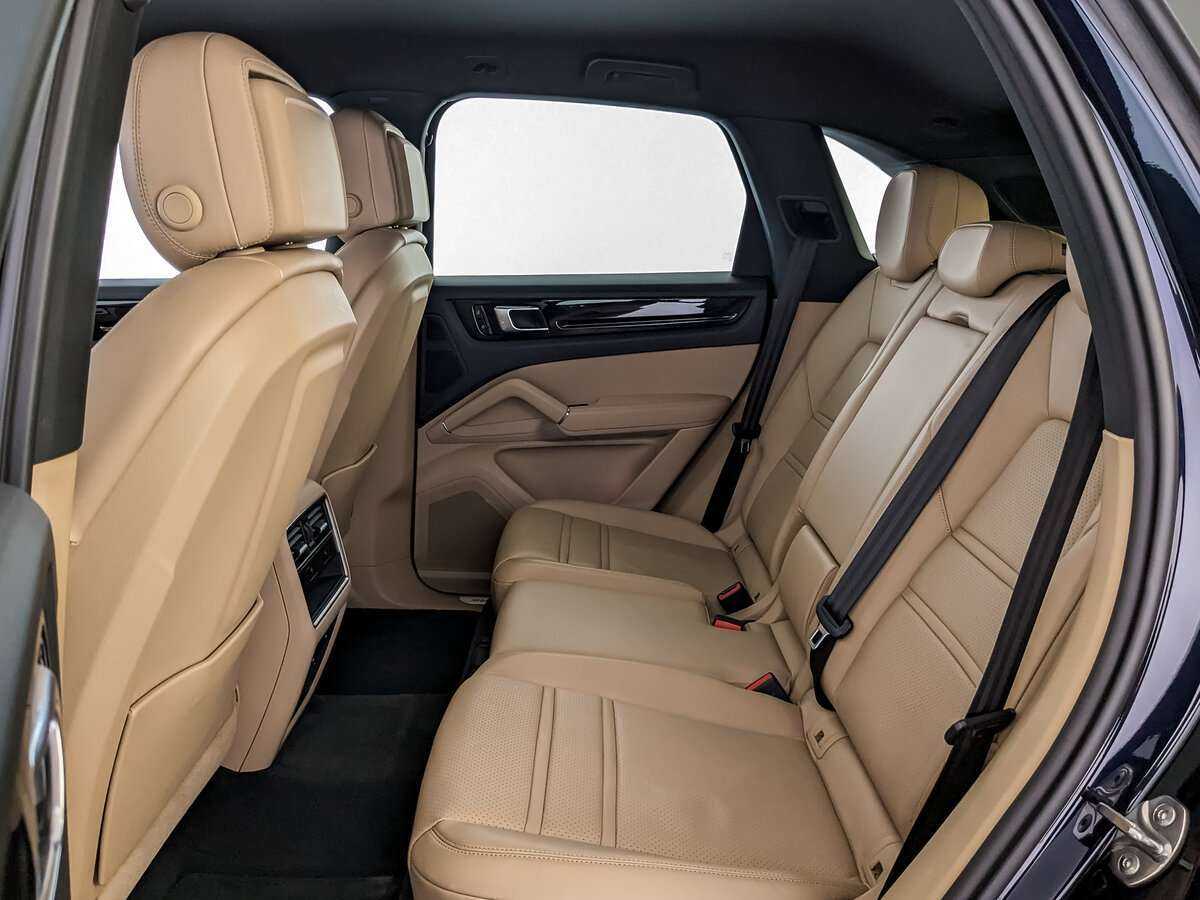 Porsche Cayenne с пробегом — 2019 год. Фото: #11