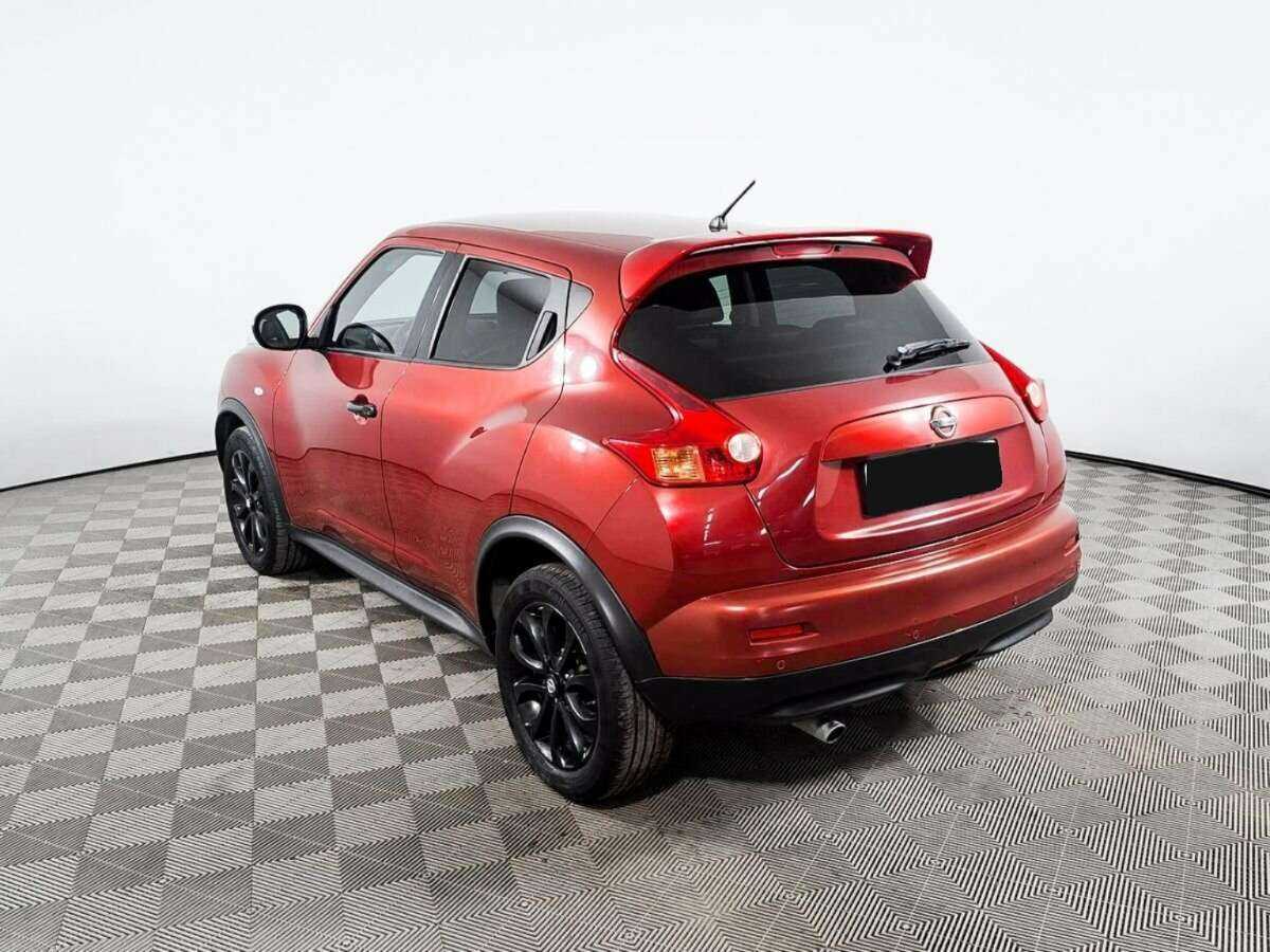 Nissan Juke с пробегом — 2011 год. Фото: #5