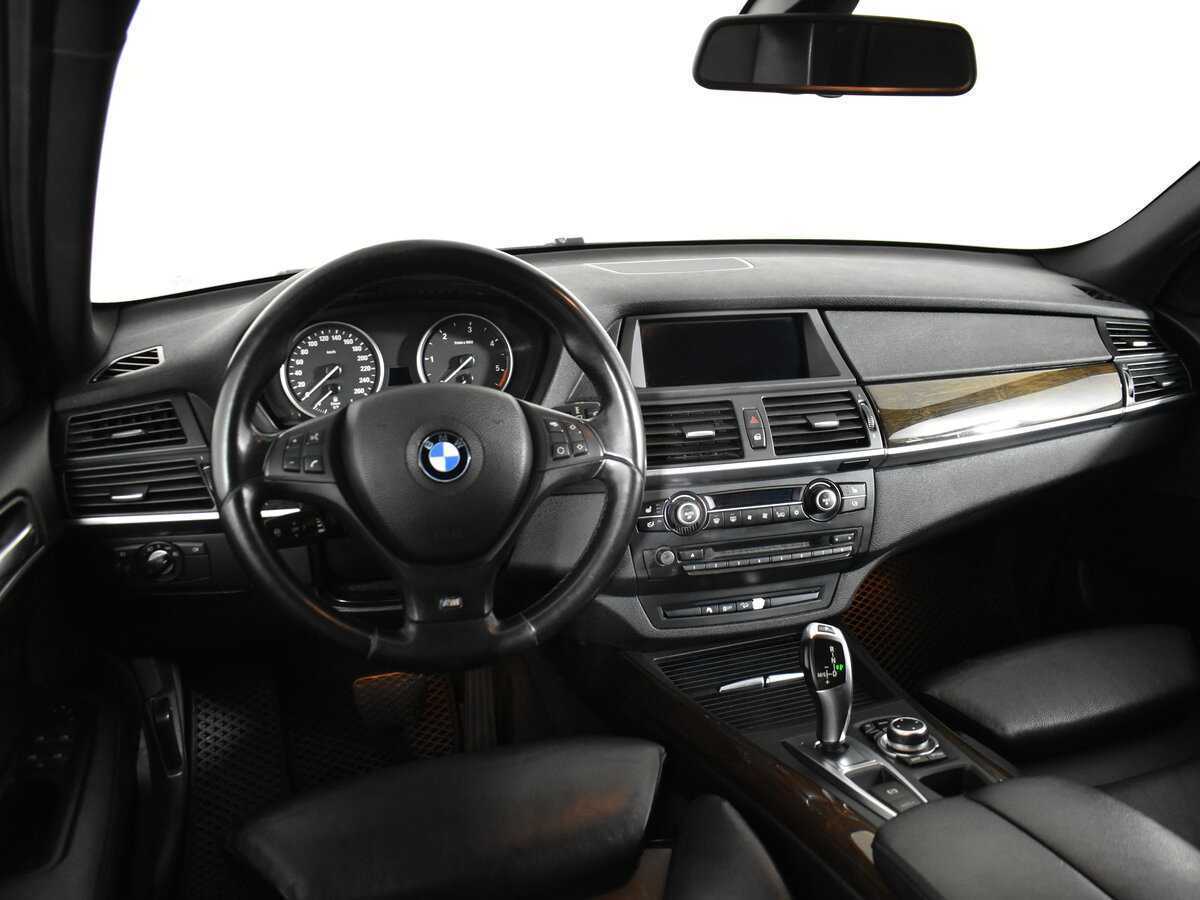 BMW X5 с пробегом — 2011 год. Фото: #8