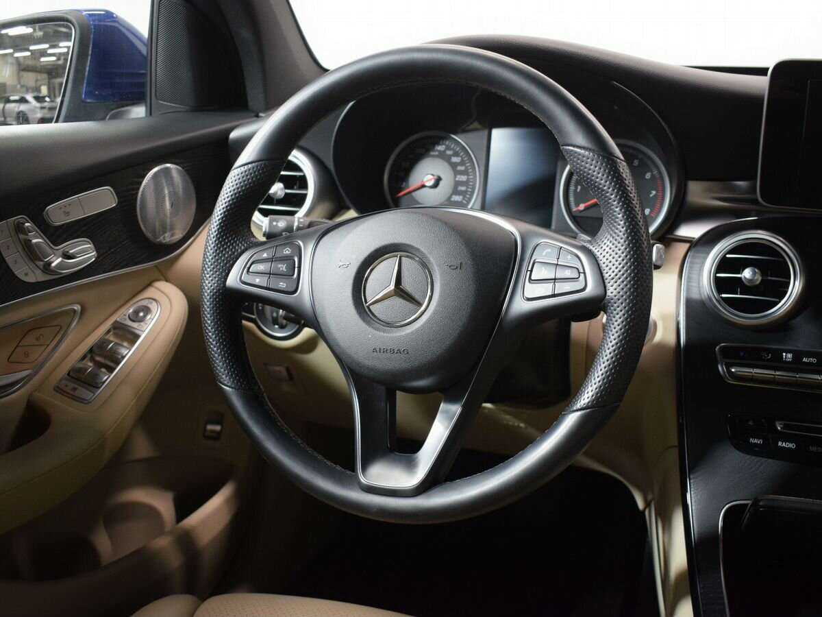 Mercedes-Benz GLC Coupe с пробегом — 2019 год. Фото: #14