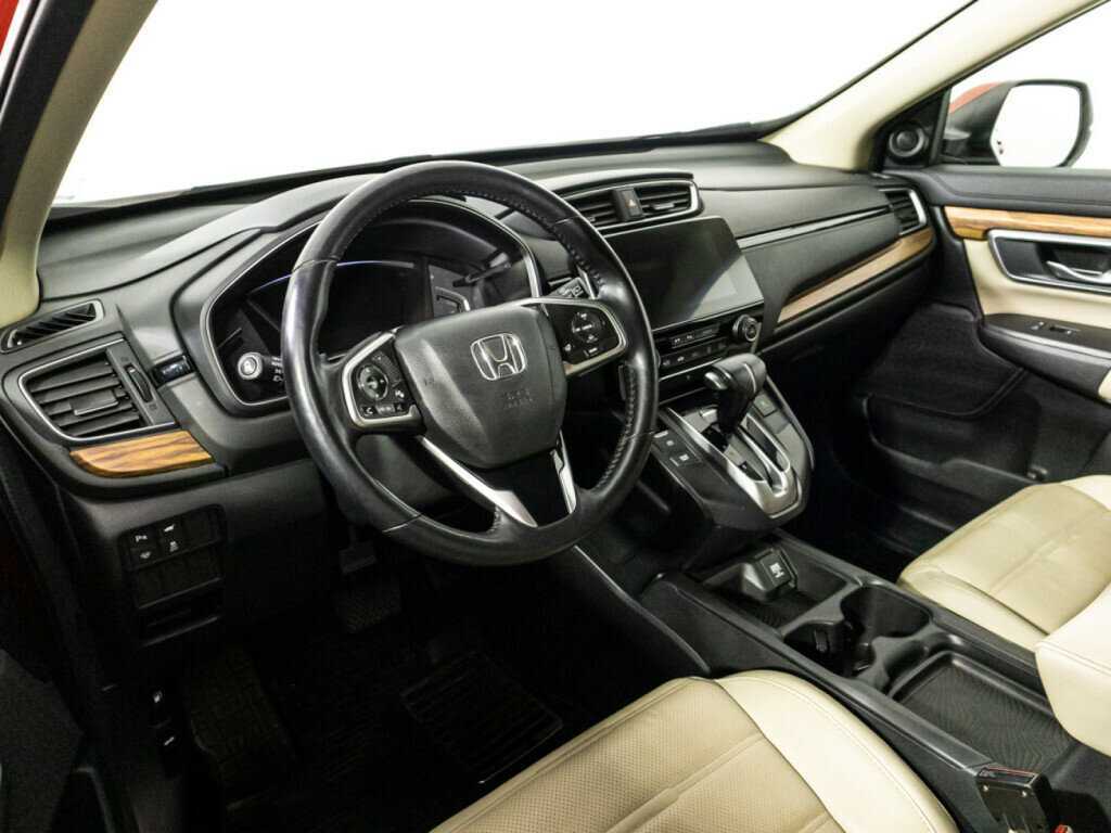 Honda CR-V с пробегом — 2018 год. Фото: #10