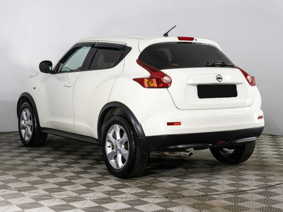 Nissan Juke с пробегом — 2012 год. Фото: #6