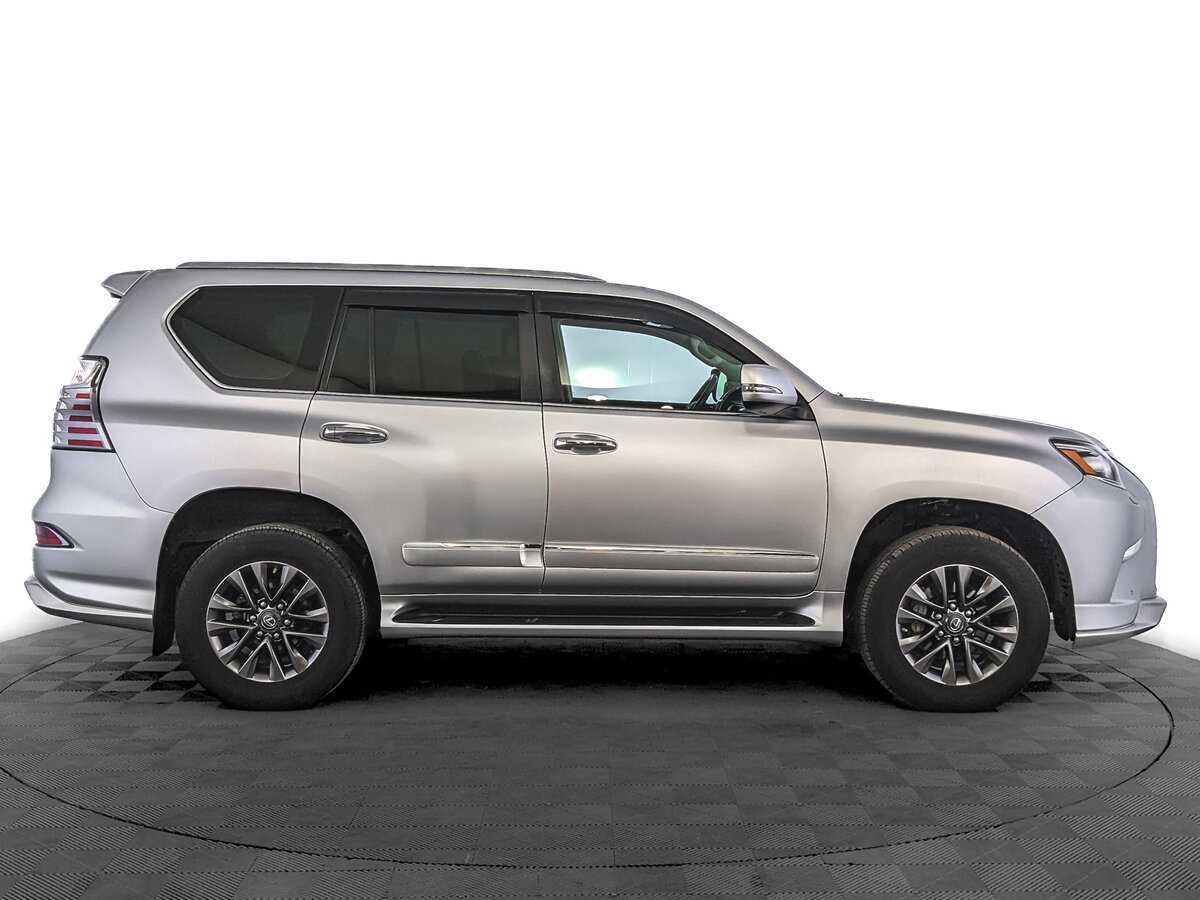 Lexus GX с пробегом — 2017 год. Фото: #3