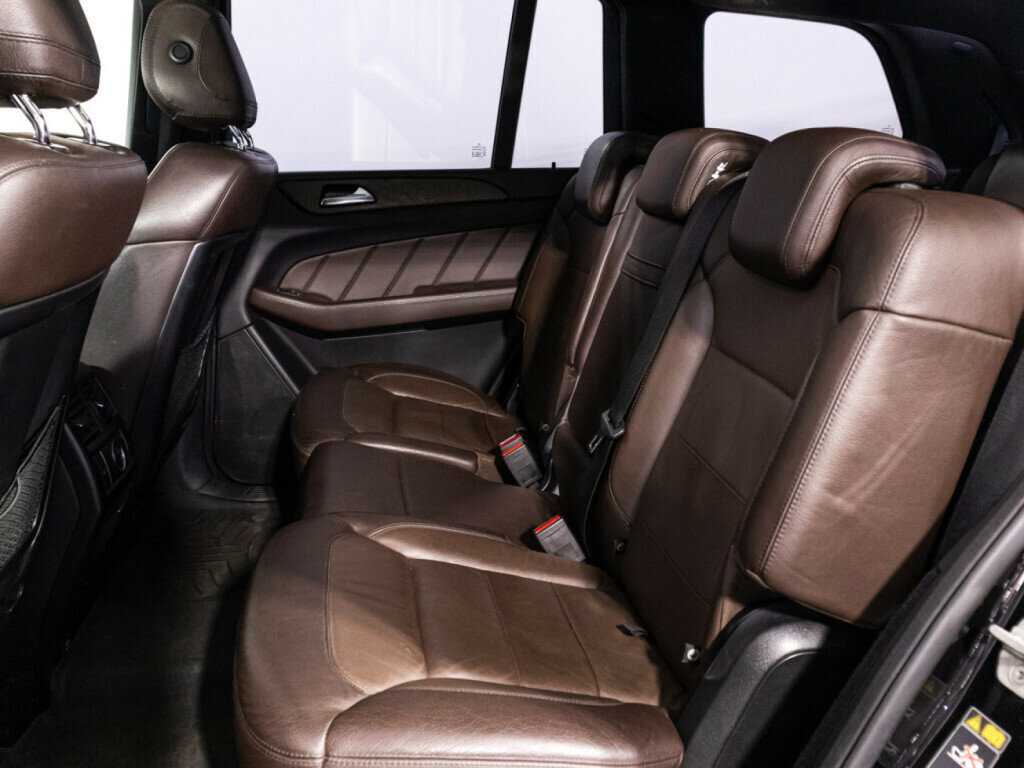 Mercedes-Benz GL-Класс с пробегом — 2015 год. Фото: #9