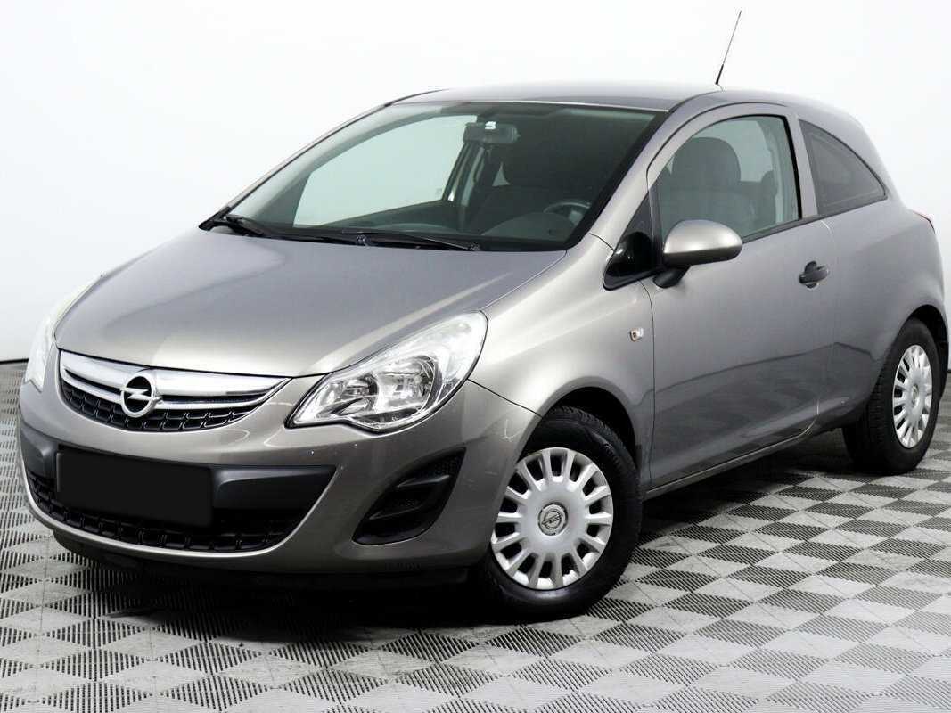 Opel Corsa с пробегом — 2011 год. Фото: #0