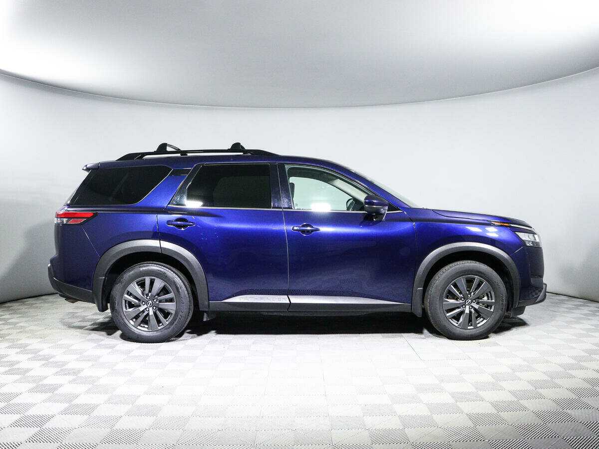 Nissan Pathfinder с пробегом — 2021 год. Фото: #3
