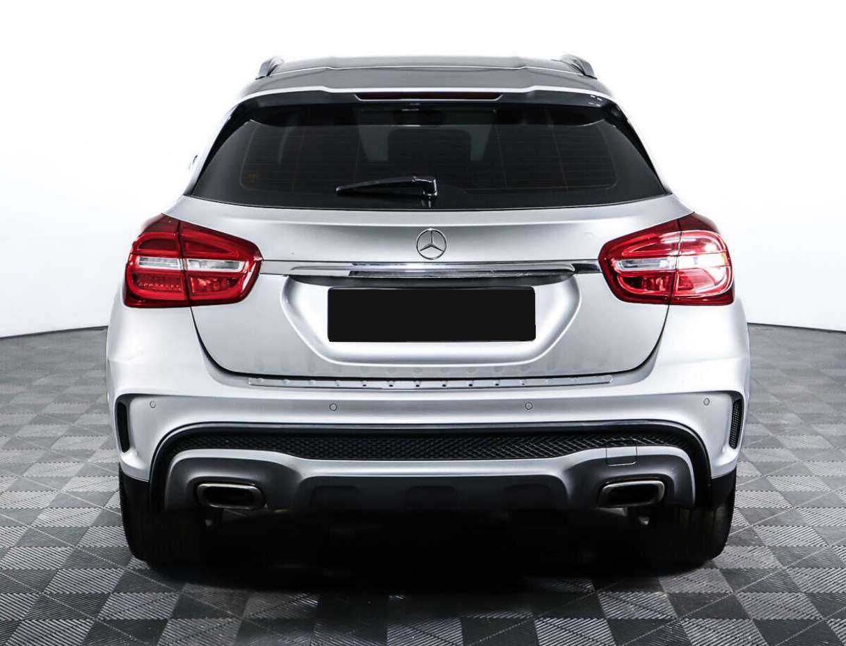 Mercedes-Benz GLA с пробегом — 2015 год. Фото: #5