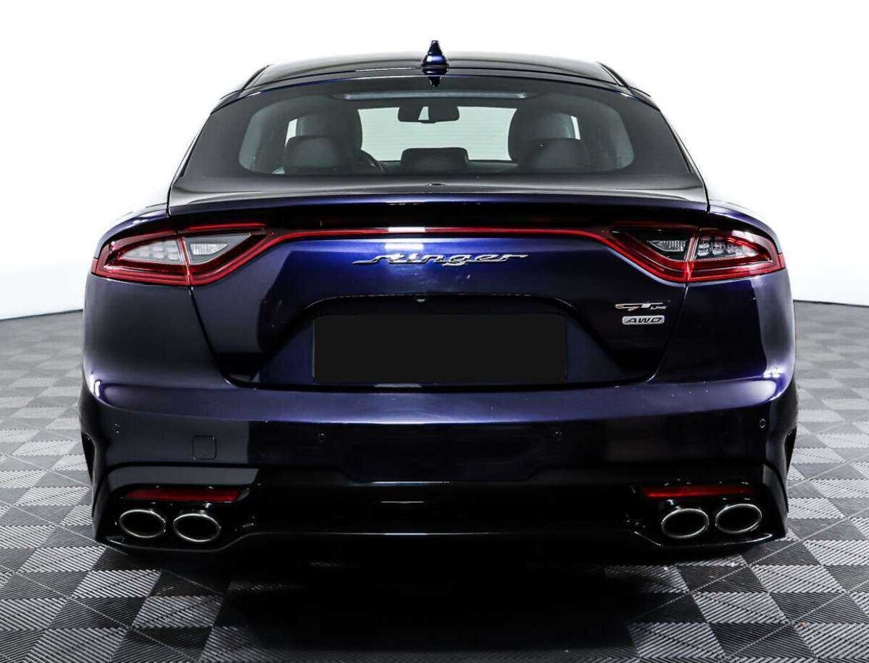 Kia Stinger с пробегом — 2018 год. Фото: #5