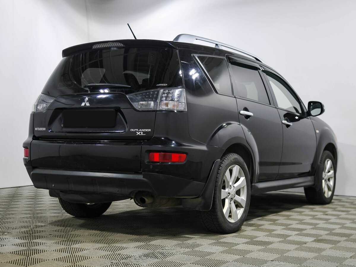 Mitsubishi Outlander с пробегом — 2010 год. Фото: #3