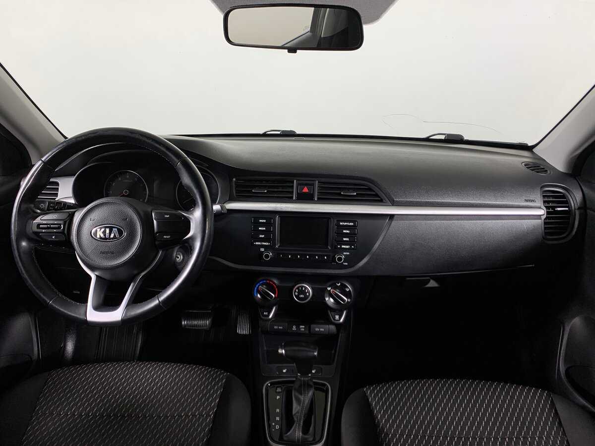 Kia Rio с пробегом — 2018 год. Фото: #12