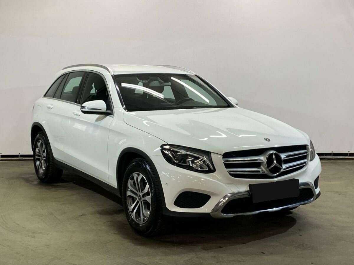 Mercedes-Benz GLC с пробегом — 2018 год. Фото: #2