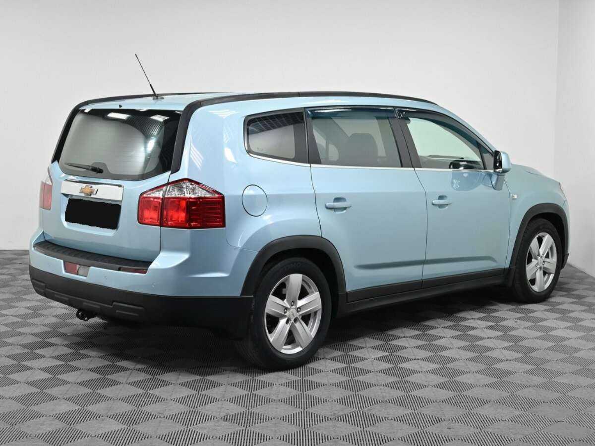 Chevrolet Orlando с пробегом — 2012 год. Фото: #1