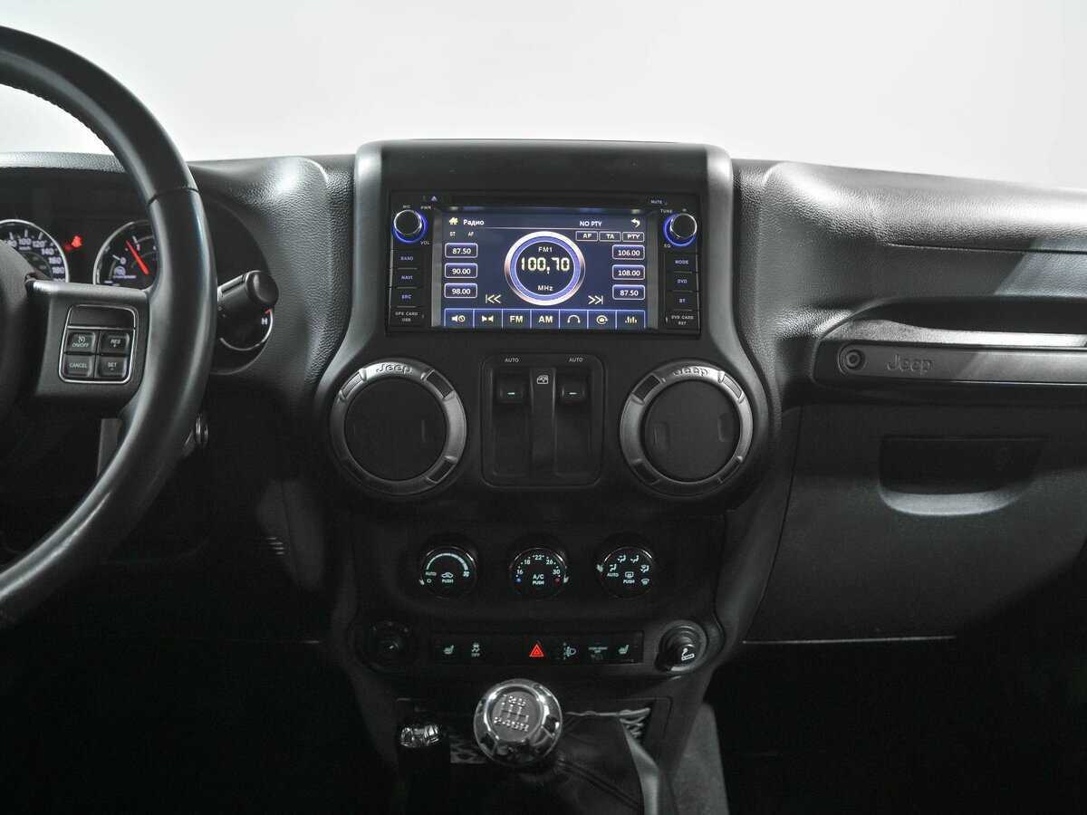 Jeep Wrangler с пробегом — 2013 год. Фото: #8