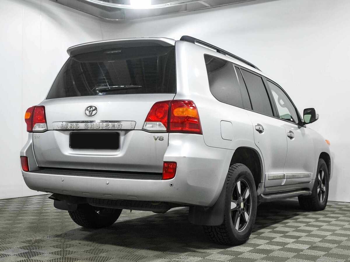 Toyota Land Cruiser с пробегом — 2012 год. Фото: #3