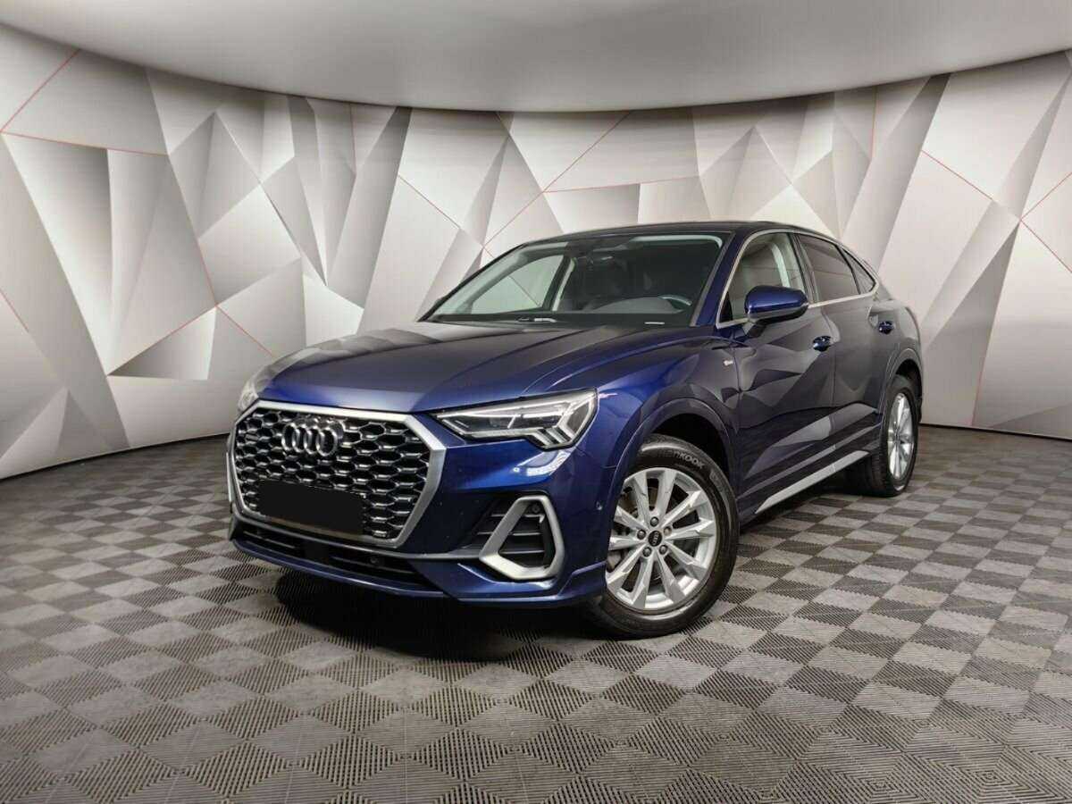 Audi Q3 Sportback с пробегом — 2020 год. Фото: #0