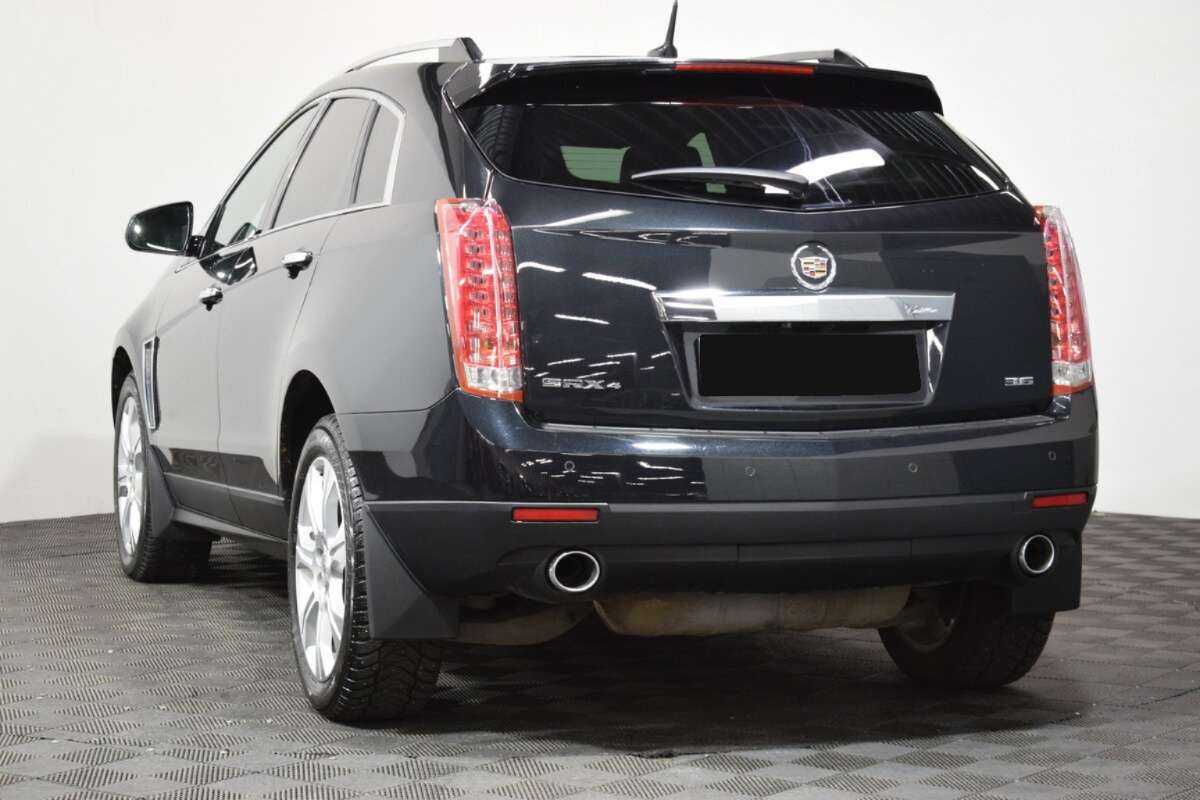 Cadillac SRX с пробегом — 2013 год. Фото: #5