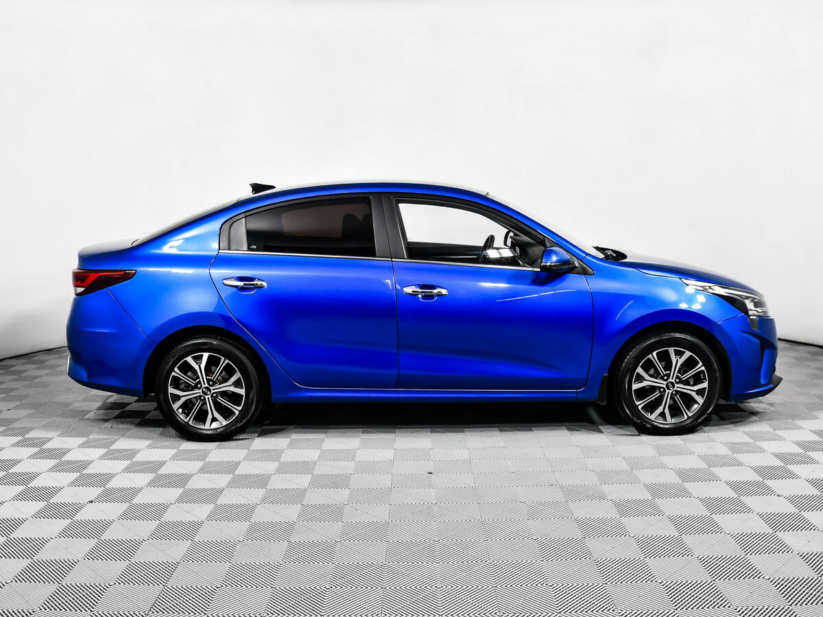 Kia Rio с пробегом — 2020 год. Фото: #3