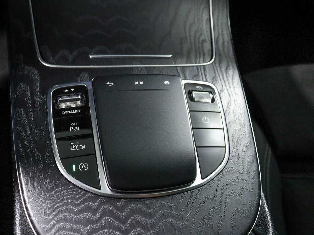 Mercedes-Benz E-Класс с пробегом — 2020 год. Фото: #15