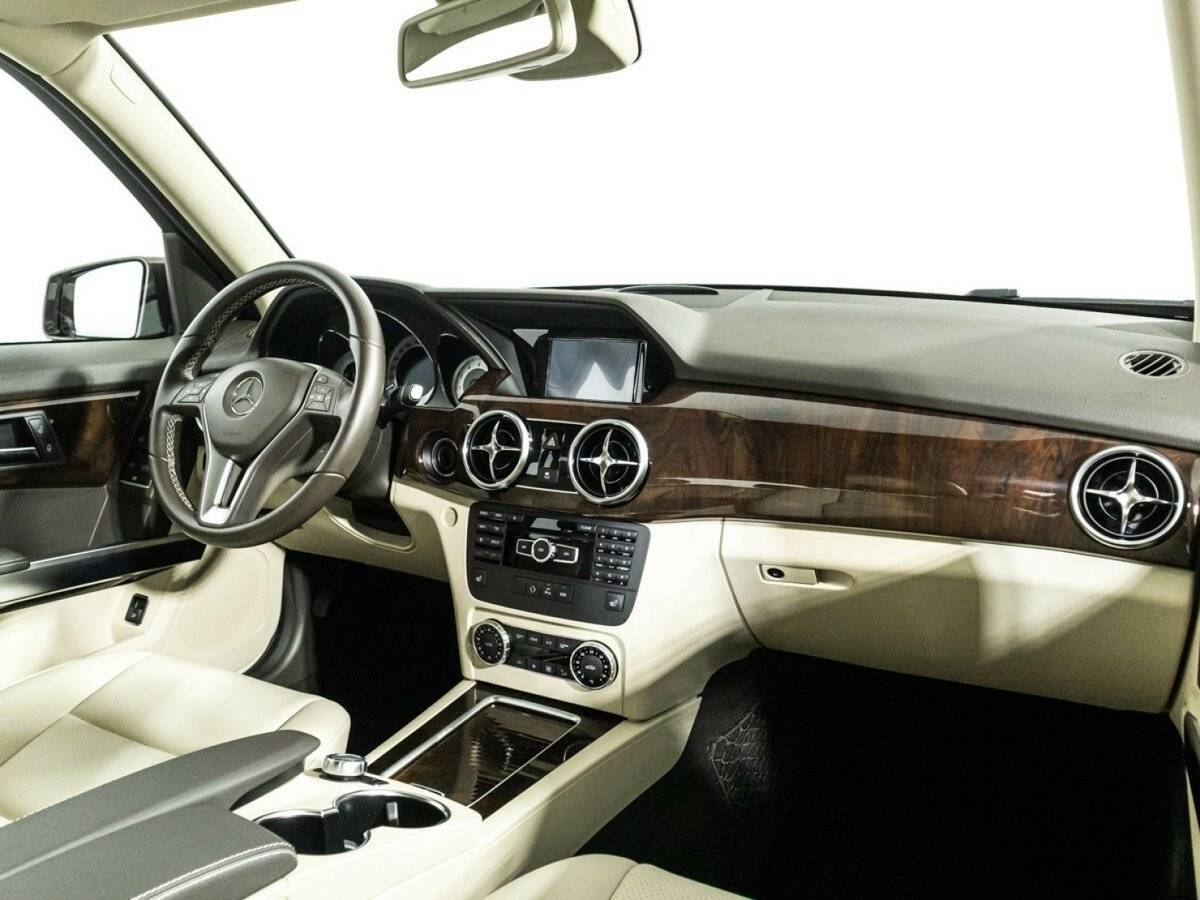 Mercedes-Benz GLK-Класс с пробегом — 2014 год. Фото: #8