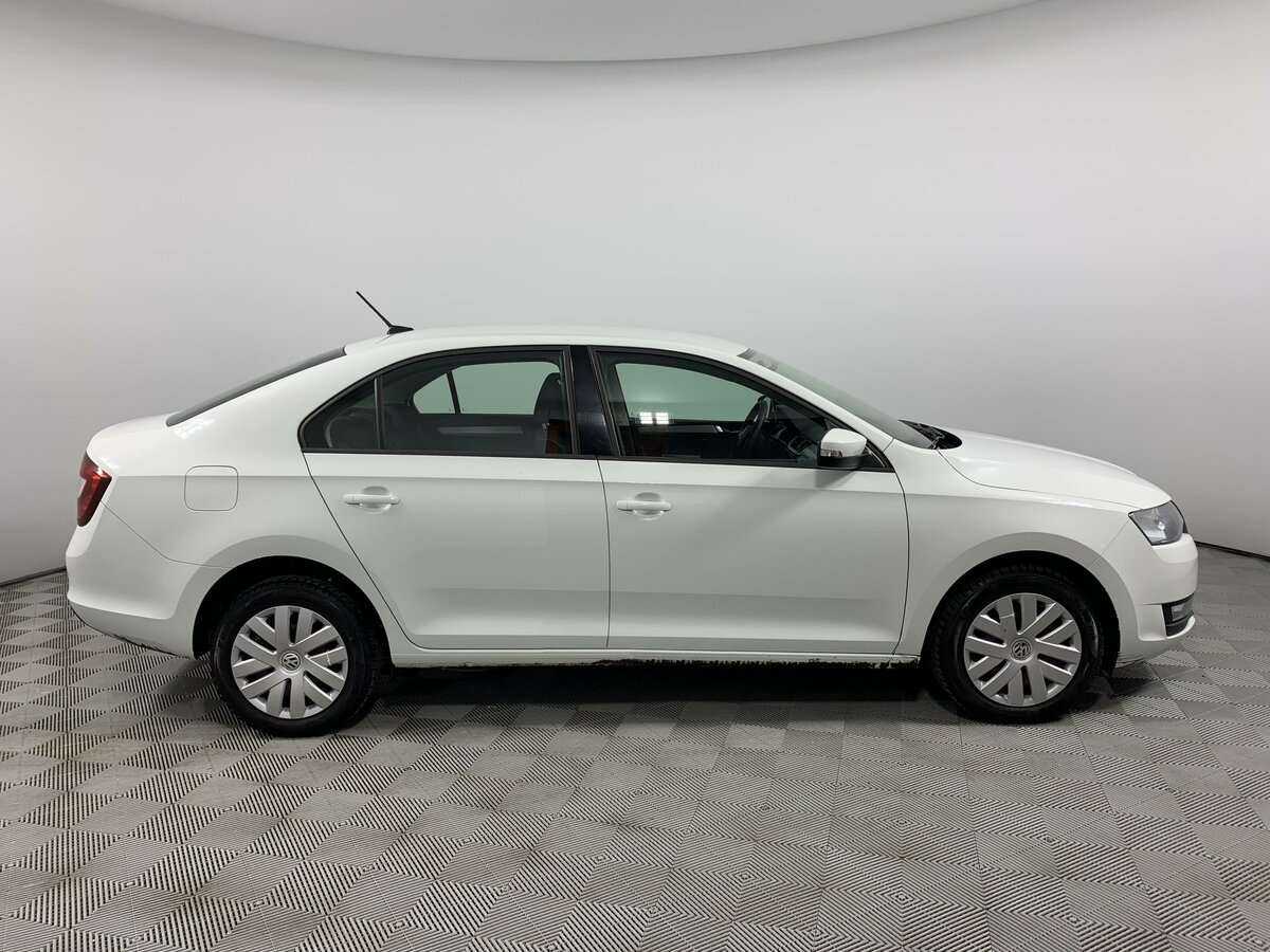 Skoda Rapid с пробегом — 2019 год. Фото: #3
