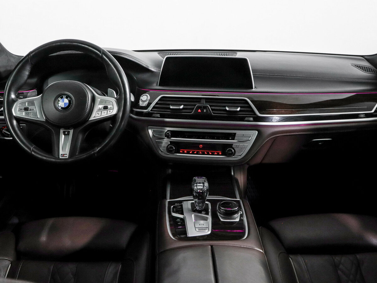 BMW 7 серии с пробегом — 2020 год. Фото: #11